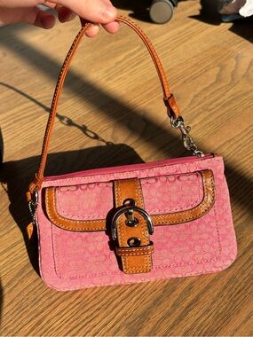 Y2K Coach SoHo wristlet - pink with brown leather trim & silver hardware